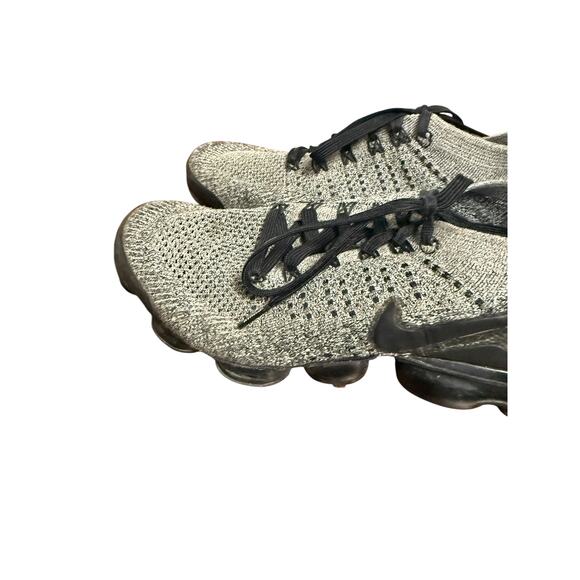 Nike Air VaporMax Flyknit 2 Cookies and Cream Black Gray Athletic Sneakers 8.5 main image 5